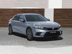 Grau (sonic grey) Gebraucht 2024 Honda Civic Elegance Limousine | 39.500 € (Etwas zu teuer)