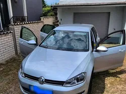 Silber Gebraucht 2016 VW Golf VII Allstar Limousine | 9.300 €