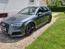 Grau Gebraucht 2017 Audi A3 Sportback Ambiente Limousine | 22.500 € (Teuer)