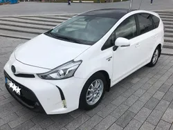 Weiß Gebraucht 2019 Toyota Prius+ Comfort Van / Kleinbus | 26.100 € (Fairer Preis)