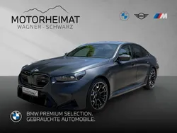 Grau Gebraucht 2024 BMW M5 Sport Line Limousine | 145.180 € (Superpreis)