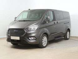 Grau Gebraucht 2023 Ford Tourneo Van / Kleinbus | 38.940 € (Fairer Preis)
