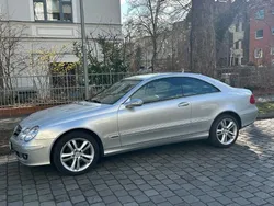 Silber Gebraucht 2008 Mercedes CLK200 Avantgarde Coupé | 8.499 € (Guter Preis)