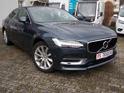 Blau Gebraucht 2018 Volvo S90 Momentum Limousine | 24.850 €