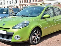 Grün Gebraucht 2009 Renault Clio II Dynamique Limousine | 4.999 €