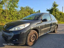 Grau Gebraucht 2009 Peugeot 206+ Kleinwagen | 950 € (Guter Preis)