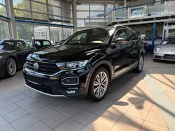 Deep black perleffekt Gebraucht 2018 VW T-Roc Sportline SUV | 21.750 € (Fairer Preis)