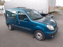 Blau Gebraucht 2004 Renault Kangoo Campus Van / Kleinbus | 3.232 € (Fairer Preis)