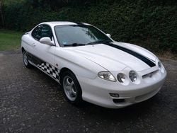 Weiß Gebraucht 1999 Hyundai Coupé Coupé | 3.950 €