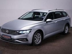 Silver metallic Gebraucht 2022 VW Passat Business Kombi | 23.449 € (Guter Preis)