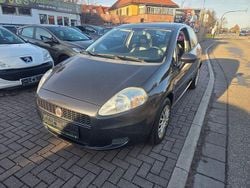 Grau Gebraucht 2009 Fiat Grande Punto Kleinwagen | 2.590 € (Fairer Preis)