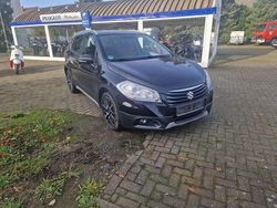 Schwarz Gebraucht 2015 Suzuki SX4 Limousine | 9.900 € (Fairer Preis)