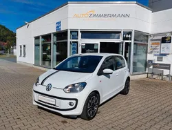 Weiß Gebraucht 2016 VW up! CLUB Kleinwagen | 10.485 € (Etwas zu teuer)