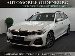 Weiß Gebraucht 2019 BMW 320 M Sport Limousine | 27.890 € (Fairer Preis)