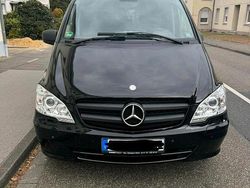 Schwarz Gebraucht 2012 Mercedes Vito Kombi | 19.400 €