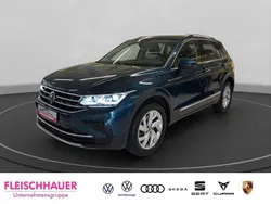 Blau Gebraucht 2021 VW Tiguan Elegance SUV | 33.490 € (Fairer Preis)