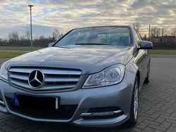 Grau Gebraucht 2012 Mercedes C180 Limousine | 6.800 € (Guter Preis)