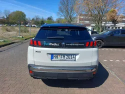 Weiß Gebraucht 2018 Peugeot 3008 SUV | 15.500 € (Guter Preis)