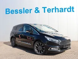 Schwarz Gebraucht 2017 Ford S-MAX Vignale Van / Kleinbus | 22.490 € (Etwas zu teuer)