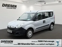 Silber Gebraucht 2018 Opel Combo Selection Van / Kleinbus | 13.880 € (Teuer)