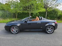Nero carbone/1000 miglia (metallic) Gebraucht 2009 Alfa Romeo Spider Cabrio | 17.750 € (Teuer)