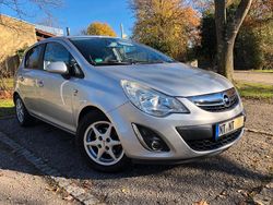 Silber Gebraucht 2011 Opel Corsa Kleinwagen | 3.600 € (Fairer Preis)