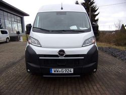 Weiß (weiß) Gebraucht 2024 Opel Movano Van | 32.071 € (Fairer Preis)