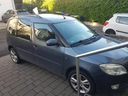 Grau Gebraucht 2008 Skoda Roomster Kombi | 1.200 € (Fairer Preis)