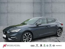 Grau Gebraucht 2021 Seat Leon FR-Line Limousine | 20.960 € (Fairer Preis)