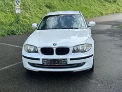 Weiß Gebraucht 2010 BMW 116 Advantage Kleinwagen | 2.500 € (Guter Preis)