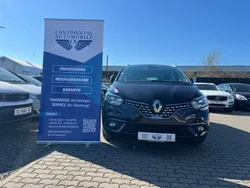 Schwarz Gebraucht 2018 Renault Scénic IV Initiale Paris Van / Kleinbus | 10.777 € (Guter Preis)