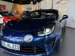 Abysse blau metallic (metallic) Gebraucht 2024 Alpine A110 Coupé | 68.790 € (Fairer Preis)
