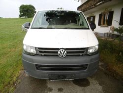 Weiß Gebraucht 2012 VW T5 Trendline Van | 7.900 €