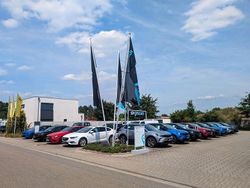 Schwarz Neu 2025 Opel Frontera SUV | 29.430 € (Etwas zu teuer)