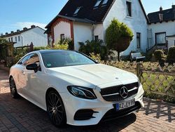 Weiß Gebraucht 2018 Mercedes E300 AMG Coupé | 33.499 € (Fairer Preis)