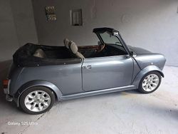 Grau Gebraucht 1989 Mini 1000 Kleinwagen | 8.999 €