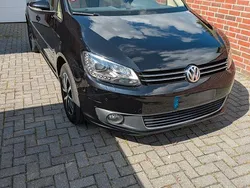 Schwarz Gebraucht 2012 VW Touran Highline Van / Kleinbus | 9.700 € (Etwas zu teuer)