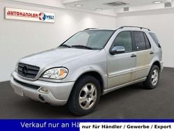 Silber Gebraucht 2002 Mercedes ML320 SUV | 1.599 € (Superpreis)