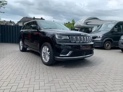 Diamond black crystal p/c Gebraucht 2017 Jeep Grand Cherokee Summit SUV | 32.000 €
