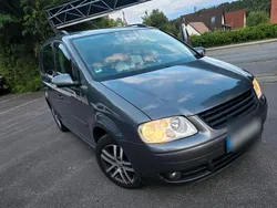 Schwarz Gebraucht 2005 VW Touran Van / Kleinbus | 2.400 € (Guter Preis)