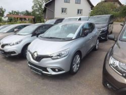 Platingrau Gebraucht 2019 Renault Scénic IV LIMITED Van / Kleinbus | 15.900 € (Fairer Preis)