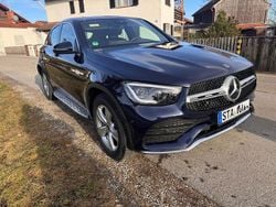Blau Gebraucht 2021 Mercedes GLC200 AMG line SUV | 36.500 € (Fairer Preis)