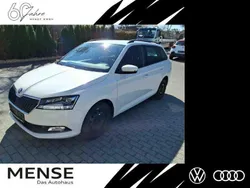 Weiß Gebraucht 2022 Skoda Fabia Ambition Kombi | 12.984 € (Fairer Preis)