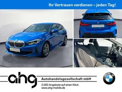 Blau Gebraucht 2024 BMW 120 M Sport Kleinwagen | 34.250 €
