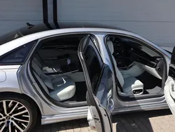 Silber Gebraucht 2023 Audi A8L Exclusive Limousine | 85.800 € (Fairer Preis)
