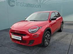 Rot Gebraucht 2024 Fiat 600 Kleinwagen | 22.999 € (Superpreis)