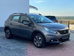 Grau Gebraucht 2016 Peugeot 2008 Allure SUV | 7.900 € (Fairer Preis)