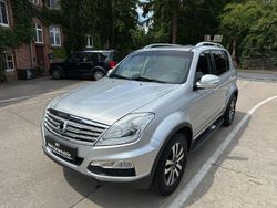 Silber Gebraucht 2015 Ssangyong (KGM) Rexton Sapphire SUV | 14.500 €