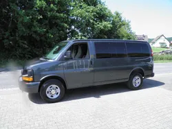 Grau Gebraucht 2014 Chevrolet Express Van / Kleinbus | 27.985 €