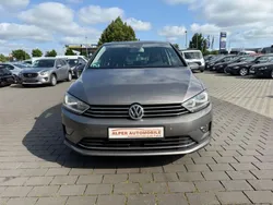 Grau Gebraucht 2014 VW Golf Sportsvan Highline Van / Kleinbus | 13.490 € (Etwas zu teuer)